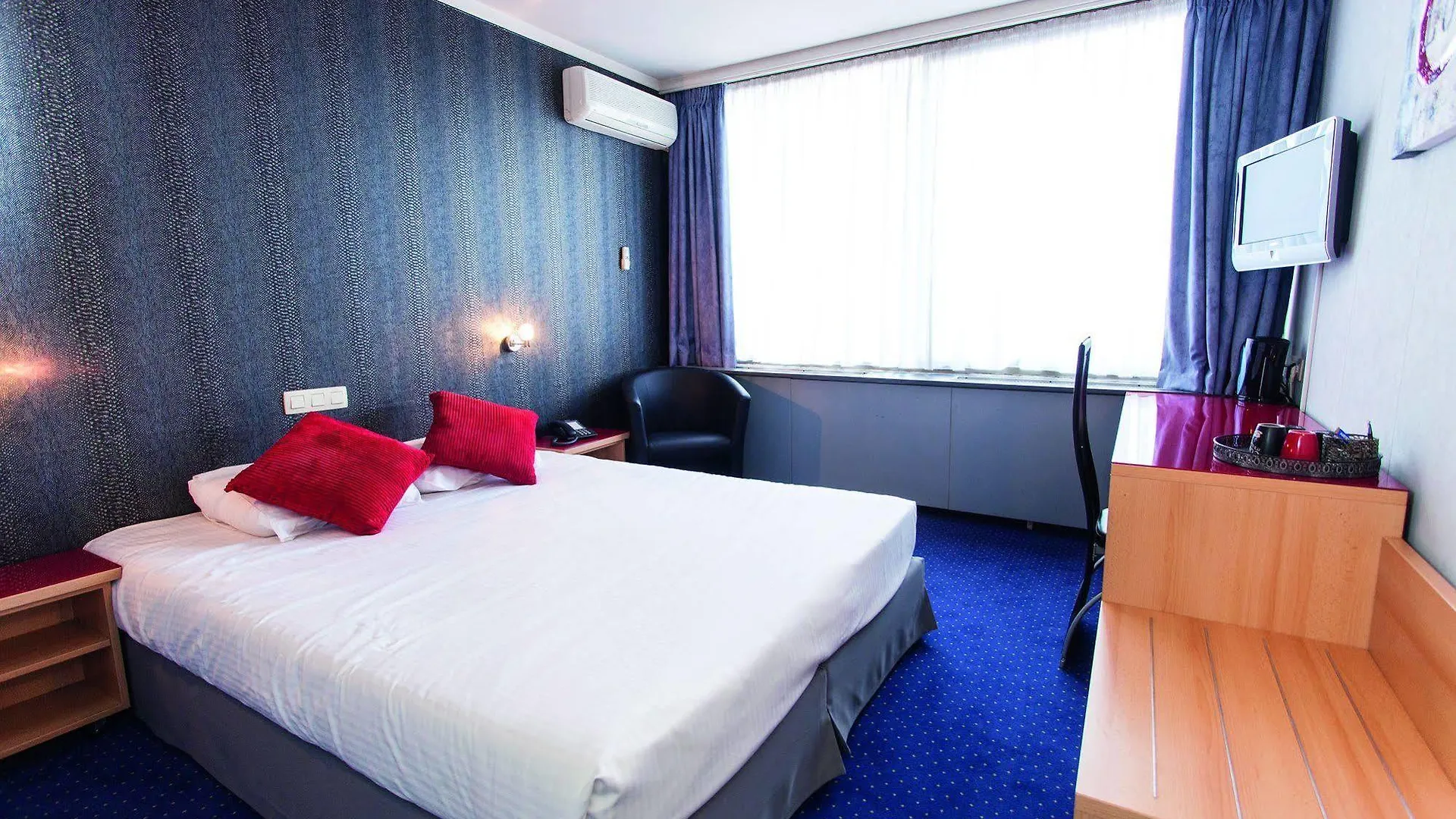 ***  Leonardo Hotel Charleroi City Center Belgium